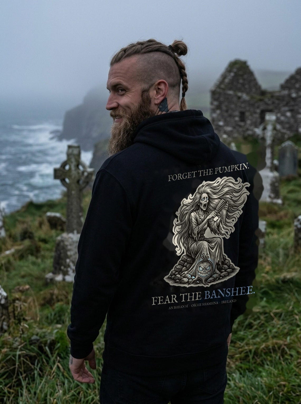 Banshee Bean Sí Hoodie, Irish Folklore Halloween Outfit, Woodcut Print (Jet Black)